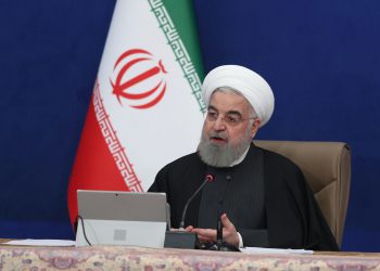 روحانی‌: جشن 22 بهمن با خلاقیت برگزار شود