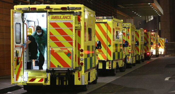 انگلیس در آستانه شیوع انفجارگونه کرونا