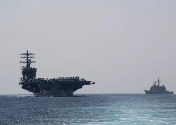 موشک‌های ایرانی در یکصد مایلی ناو آمریکایی فرود آمدند