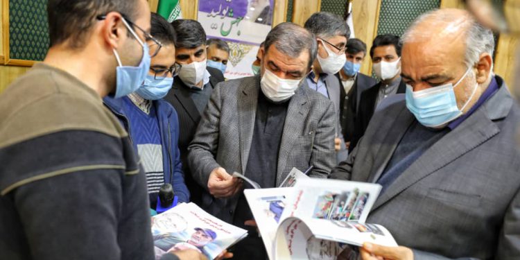 سرلشکر رضایی: حاج قاسم طومار داعش را پیچید