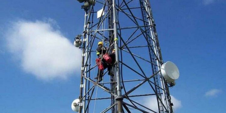 امسال ۱۰۲۶ میلیارد ریال در بخش مخابرات کردستان هزینه شده است