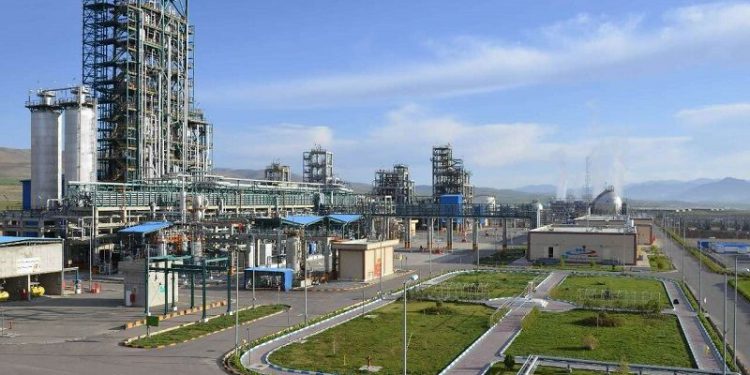 ارزش تولیدات پتروشیمی ایران به ۲۵ میلیارد دلار میرسد