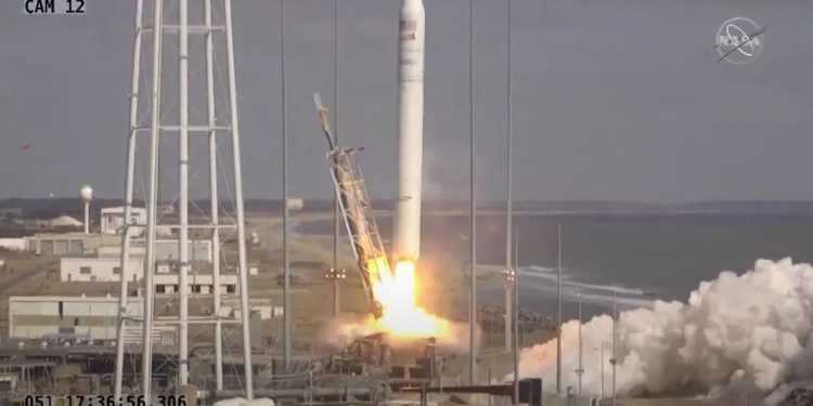 کپسول باری شرکت نورتروپ گرومن به ایستگاه بین المللی فضایی رسید