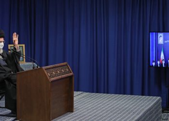 رهبر انقلاب: عمل طرف مقابل در برجام را ببینیم ما هم عمل خواهیم کرد