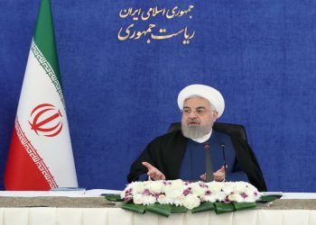 رئیس جمهور: شعار سال را در سراسر کشور مجسم می کنیم