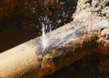 ۴۰ درصد آب به علت فرسودگی شبکه هدر می‌رود