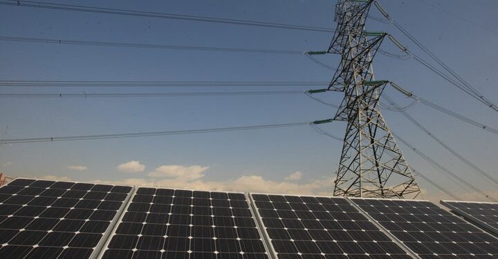 نیروگاههای خورشیدی راهی برای کاهش آلودگی هوا