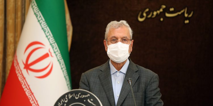 خرید بیش از ۲۱ میلیون دز واکسن قطعی شده است/برنامه تحویل واکسن ها با توافقات قبلی منطبق نیست