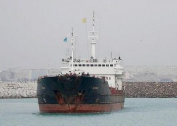 آب گرفتگی کشتی حامل غلات از ایران به روسیه در دریای خزر