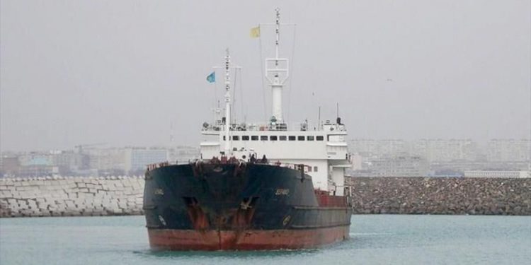 آب گرفتگی کشتی حامل غلات از ایران به روسیه در دریای خزر