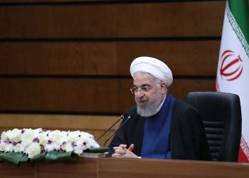 روحانی:بیانات رهبر انقلاب بهانه را از کشورهای ۱+۵ گرفته است