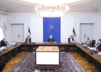 روحانی: حمایت از سرمایه‌گذاری برای تولید نیازمند ثبات اقتصادی است