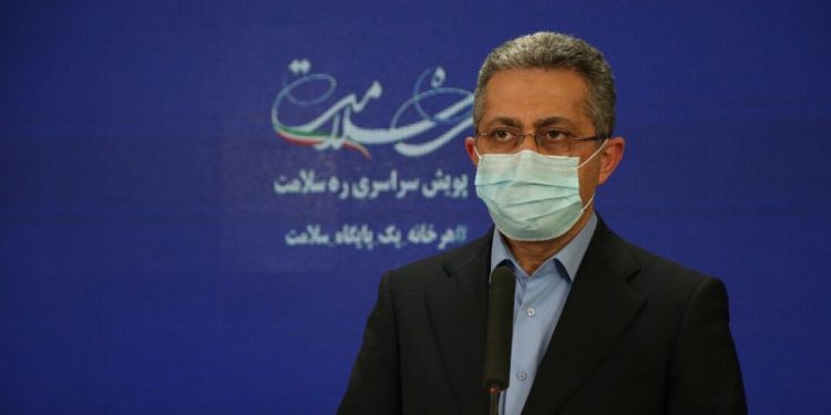 کرونای انگلیسی در کشور پخش شده است / تا پایان ماه رمضان جمع زیادی از پرخطرها واکسینه میشوند