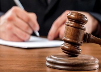 قوه قضاییه وضعیت شهروندان مناطق کردنشین را پیگیری کند