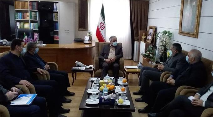 کشت جایگزین راهی برای افزایش درآمد کشاورزان است