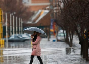 سامانه بارشی روز چهارشنبه وارد کشور می‌شود