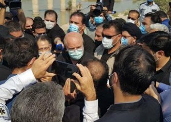 گفتگوی بی واسطه کولبران با رئیس مجلس