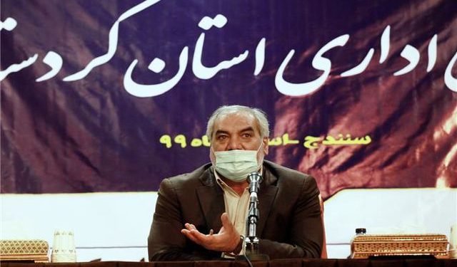 کسی خواب نیست، همە پای کارند