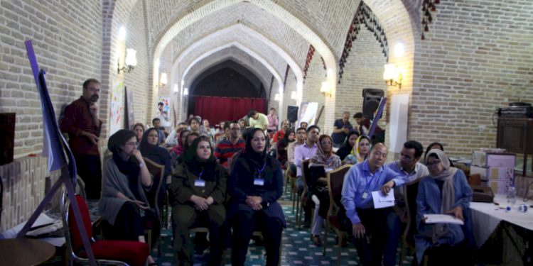 ضرروت توسعه راهنمای گردشگری در کردستان