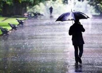 کشور بارانی می‌شود