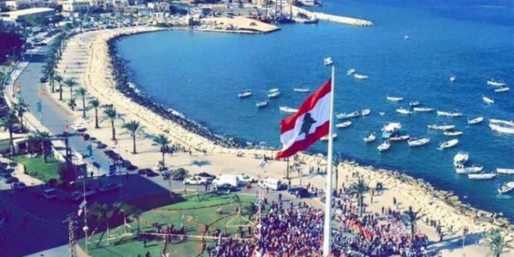 خطر فروپاشی لبنان بسیار جدی است