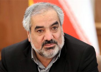 بخش خصوصی برای ساخت راە بانە بە مرز سیرانبند آمادگی دارد