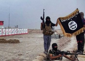 شناسایی انبار مهمات داعش در غرب عراق