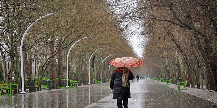 دمای هوا امروز و فردا تا ۱۵ درجه سرد میشود