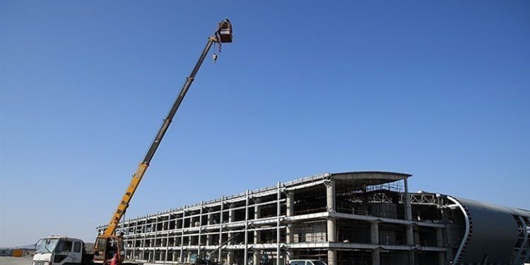 فرودگاە سقز تا یک ماه دیگر باید بە بهرەبردای برسد