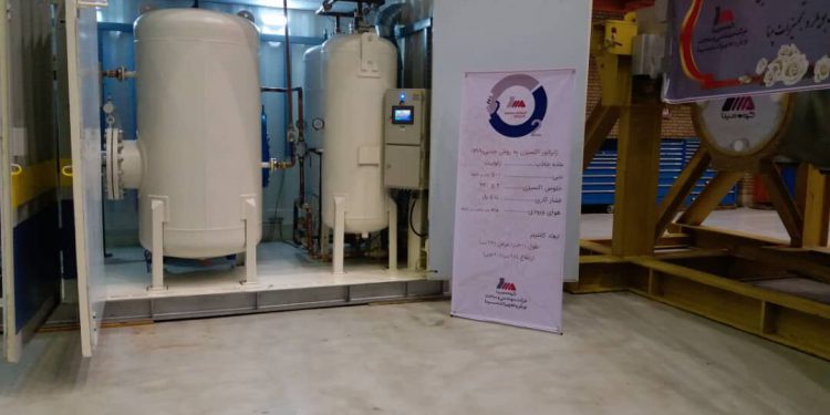 اهدای یک دستگاه اکسیژن ساز ۶۰۰ لیتری به بیمارستان توحید سنندج