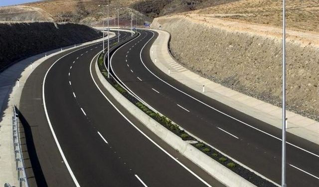 پیشرفت ٩٠درصدی قطعه 5 بزرگراه کرمانشاه-میاندوآب