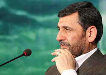 احزاب باید افراد سیاسی و تاثیرگذار تربیت کنند