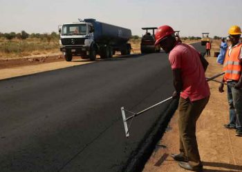 ٢٠٠٠ میلیارد تومان اعتبار برای بهره برداری از پروژه‌های بزرگراهی کردستان نیاز است