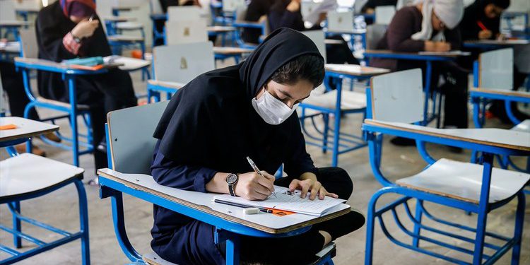 شرکت بیش از 29 هزار داوطلب کردستانی در آزمون کنکور سراسری سال 1400