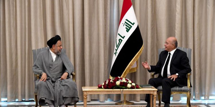 وزیر اطلاعات ایران با رئیس جمهوری عراق دیدار کرد