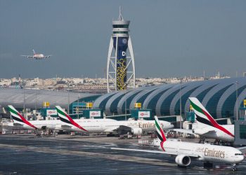 برخورد دو هواپیمای مسافربری در فرودگاه بین المللی دبی