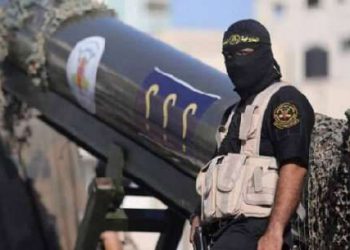 در صحنه‌های رویارویی، اقتدار به اصطلاح ارتش شکست ناپذیر اسراییل را فرو خواهیم ریخت