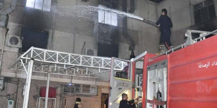 نخست وزیر عراق تعدادی از مسوولان محلی ذی قار را برکنار کرد