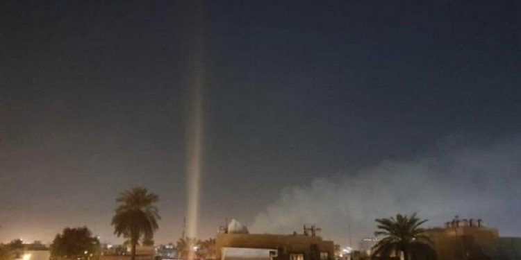 محل استقرار سفارت آمریکا در بغداد هدف حمله موشکی قرار گرفت