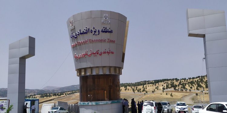 در گفتوگو با فرماندار شهرستان بانە: استقبال سرمایه گذاران اقلیم کردستان برای سرمایهگذاری در منطقه ویژه اقتصادی بانه