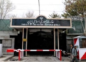 سفارت ایران در افغانستان: ایرانیان مقیم در سایر شهرها غیر از کابل خاک افغانستان را ترک کنند