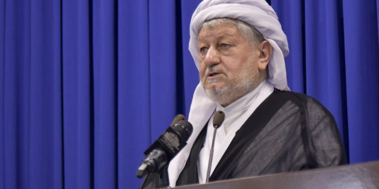 امام جمعه پاوه: اهل سنت اورامانات دوستدار اهل بیت (ع) هستند