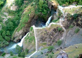 استاندار آذربایجان غربی: کشاورزی و گردشگری ظرفیت‌هایی برای توسعه سردشت