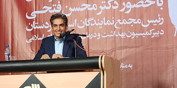 راهاندازی دانشکده بینالمللی داروسازی در دانشگاه علوم پزشکی کردستان