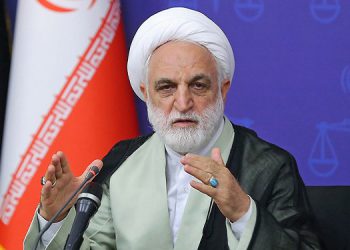 رئیس قوه قضاییه: دستگاه قضا در مبارزه با فساد و پیشگیری از جرم نیازمند همراهی رسانه ملی است