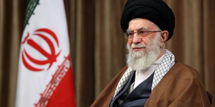 در پی بازگشت ناوگروه ۷۵ نیروی دریایی از دریانوردی پهنه اطلس: رهبر انقلاب بازگشت مقتدرانه ناوگروه نیروی دریایی را تبریک گفتند