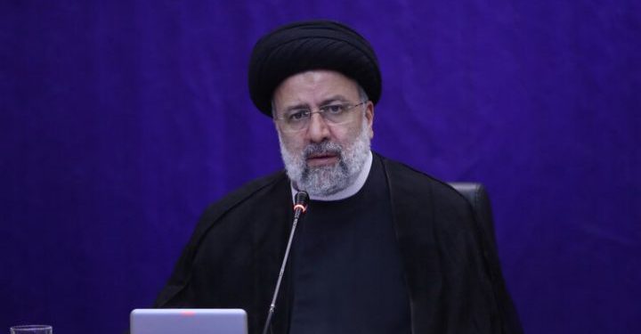 رئیسی: آیت الله العظمی الحکیم به عنوان یکی از ستون‌های فقاهت و مرجعیت در عراق می‌درخشید