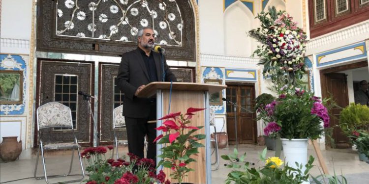 استاندار کردستان: ضرورت رعایت حقوق شهروندی، پاسخگویی، ارتقاء فضای سبز توسط شهرداری‌ها