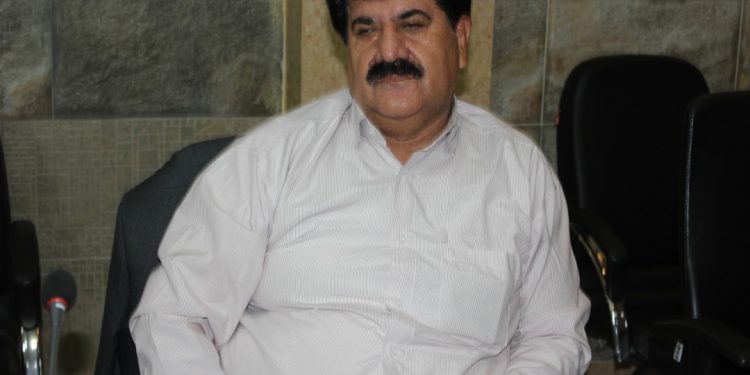 حل مشکلات فعالان اقتصادی سقز نیاز به همت بالایی دارد