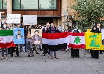 اعلام همبستگی دانشجویان ایرانی با اقدام ملت و دولت لبنان برای دفاع از مردم یمن